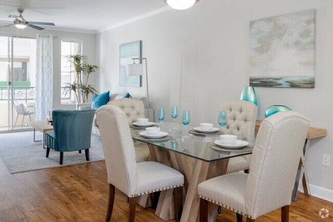 2BR, 2BA - 1,221SF - Dining Room