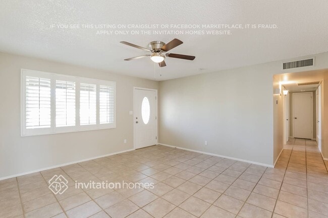 617 E La Jolla Dr