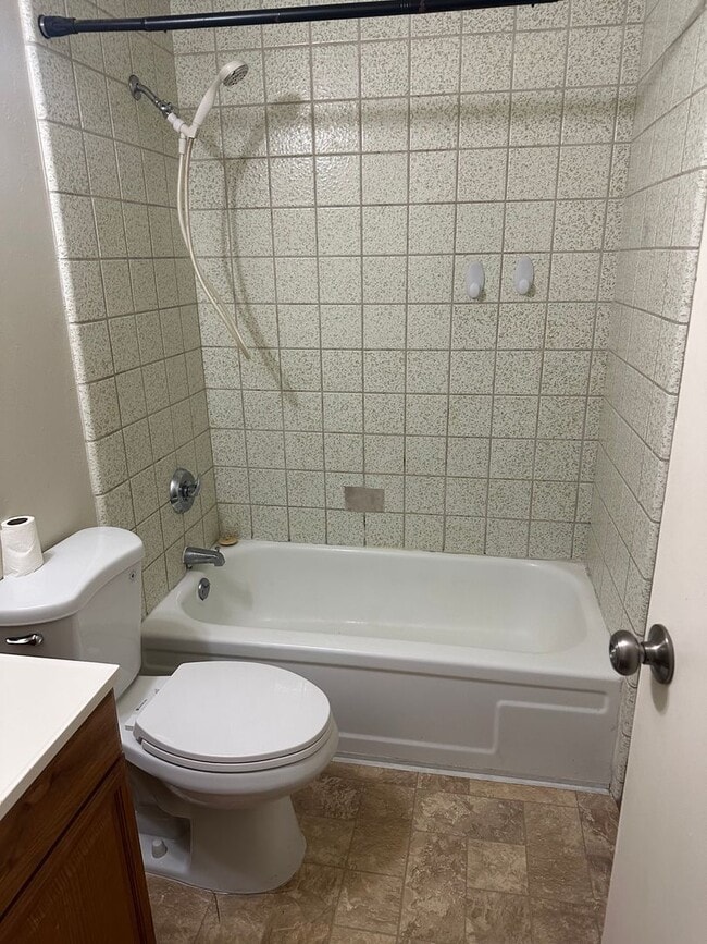 Photo - 912 Feather Dr Unidad B