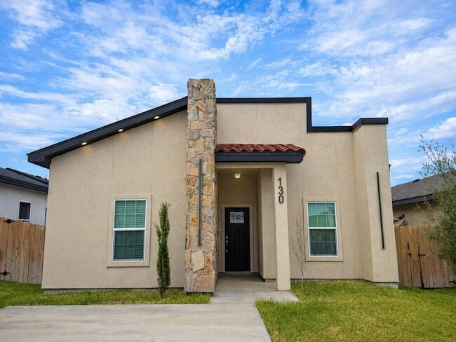 Building Photo - 130 Faith Dr