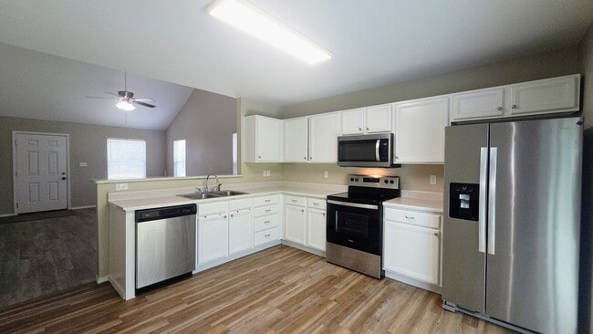 523 Clearfield Dr