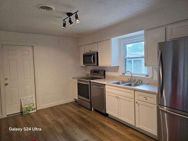 Photo - 2101 Caseyville Ave