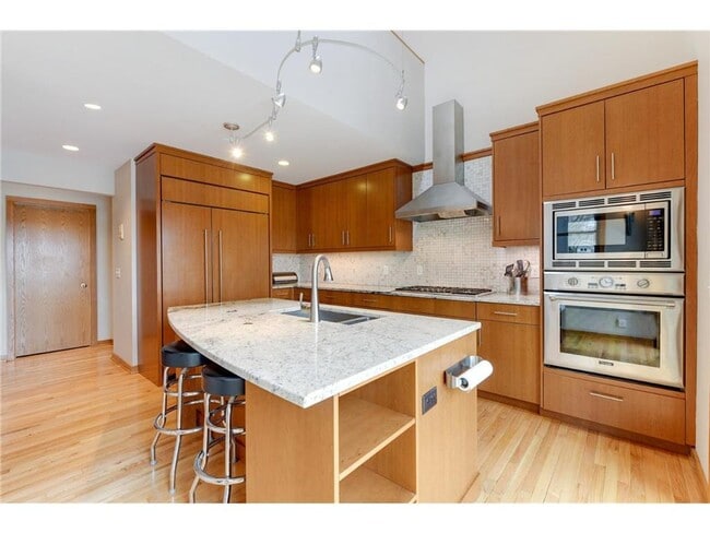 Photo - Lake Minnetonka Lakeshore