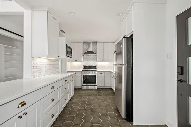 Photo - 1207 Ridgemont Dr