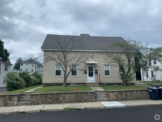Building Photo - 19 Whitcomb St Unit 1L Rental