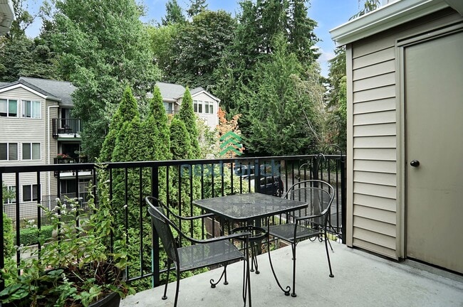 Photo - Discover Your New Home at Juanita Beach Esplanade!