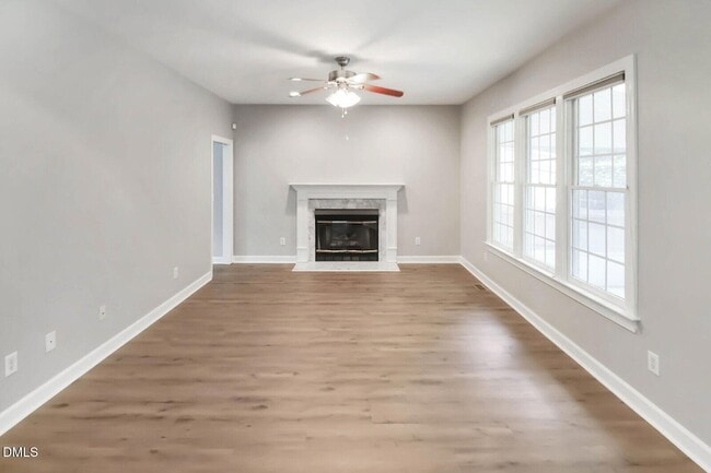 Photo - 301 Perry Creek Dr