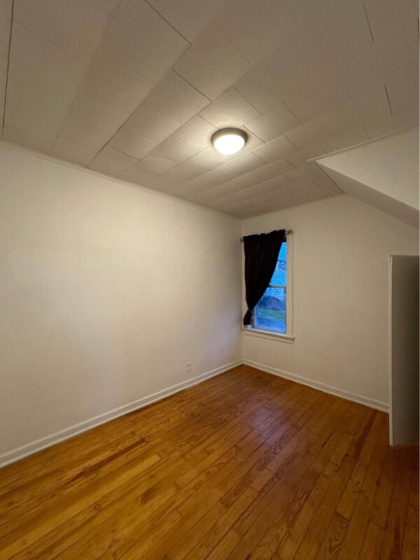136 Sawyer Ave Unit 1