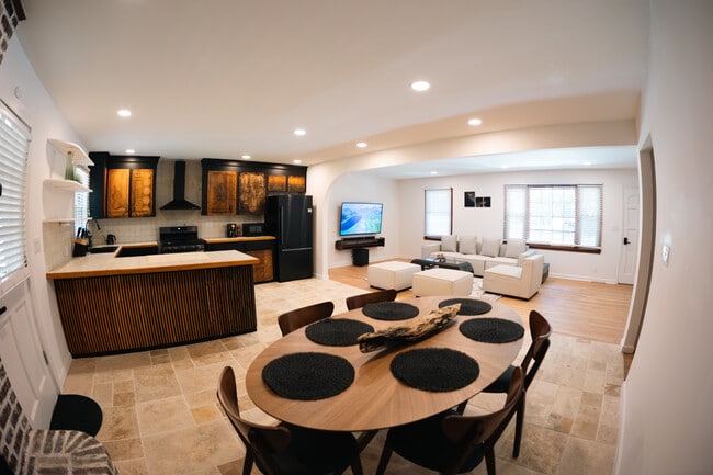 Photo - 1585 Secessionville Rd