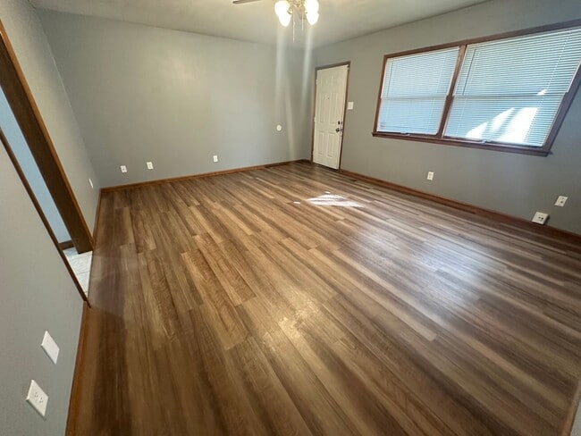 Photo - Charming 2 bed, 1 bath ranch home