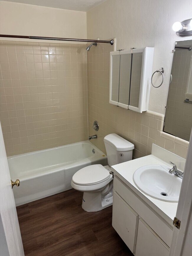 Photo - Two Bedroom Duplex In Canopy Oaks School Zone...Back on the Market!