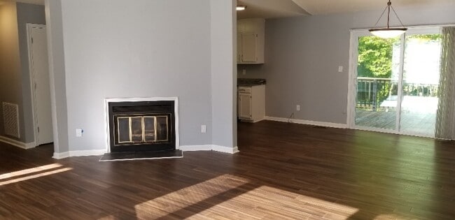 Photo - 3 Chanter Ct