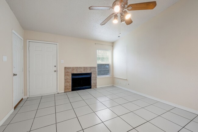 Photo - 2851 Coral Field Dr