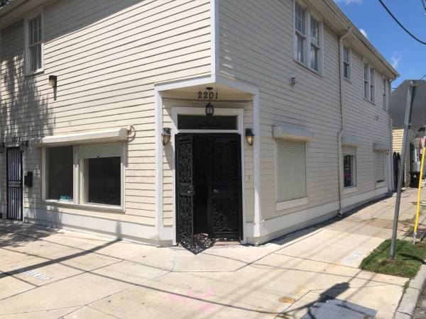 Building Photo - 2203 Louisiana Ave Unit 2203 Rental
