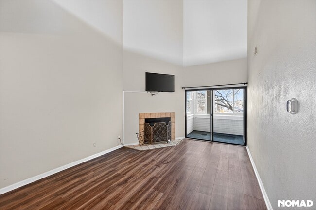 Building Photo - 11123 E Alameda Ave