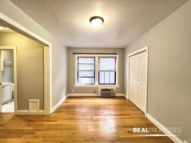 0 bedroom in CHICAGO IL 60657 - 0 bedroom in CHICAGO IL 60657 Condo Unit 204