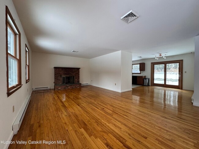 Photo - 1220 Co Rte 22