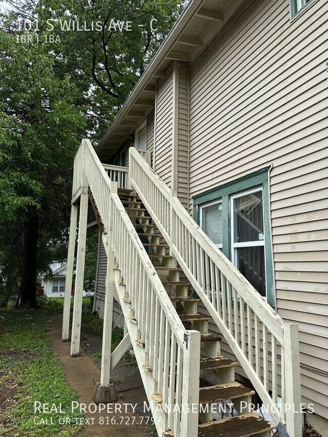 Cozy 1 Bedroom, 1 Bathroom Apartment in th... - Cozy 1 Bedroom, 1 Bathroom Apartment in th... Unit C
