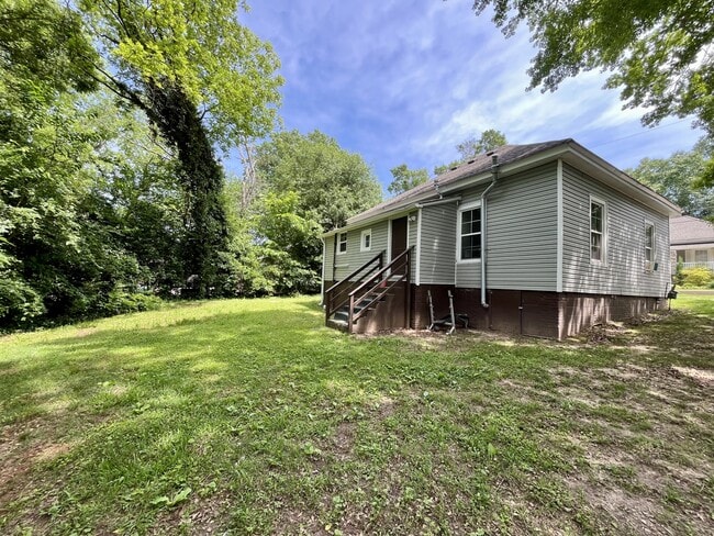 Photo - 173 Poplar St