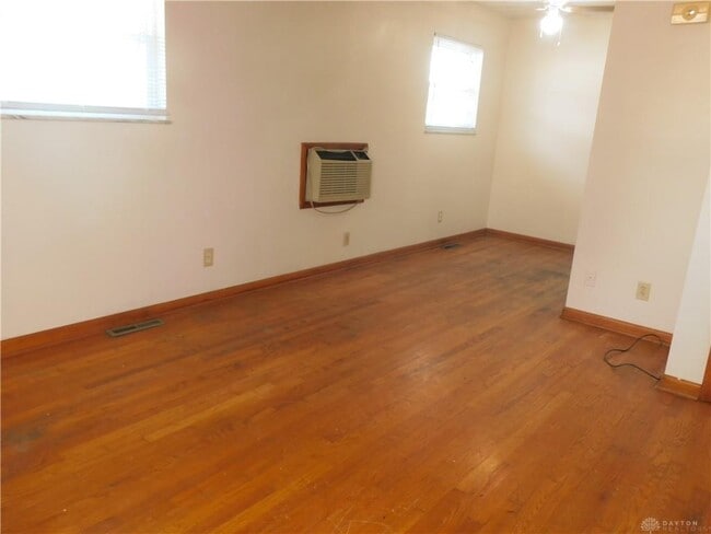 Photo - 1226 Kemper Ave Unit A