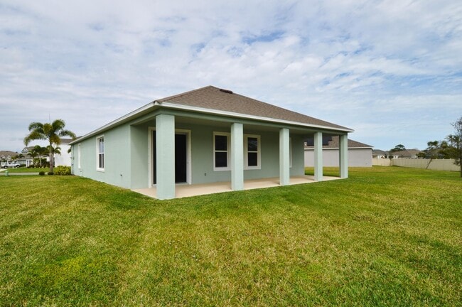 1542 Killian Dr