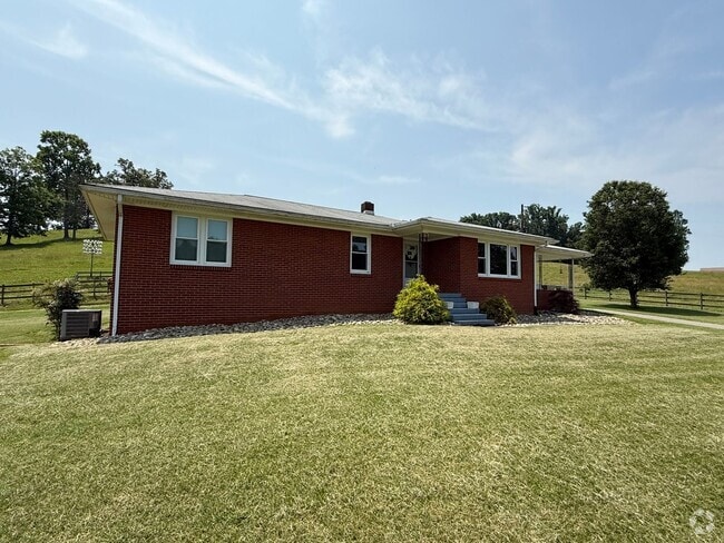 Building Photo - 2459 Middlesettlements Rd Rental