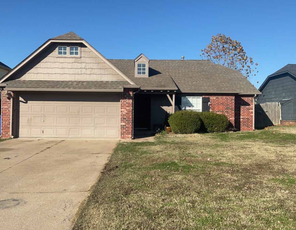 Photo - 20401 E 43rd St S