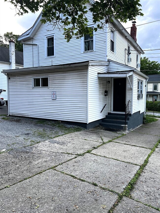 Photo - 95 Albany St Apartment Unit 3