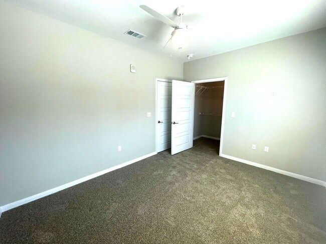 Photo - 300 Willow Grv Wy Unit 02259