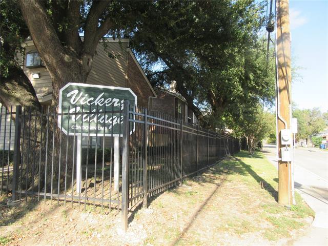 Building Photo - 5750 Phoenix Dr Unit 19