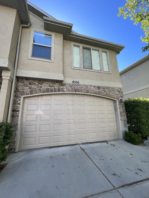 Building Photo - 4596 Red Sage Ct