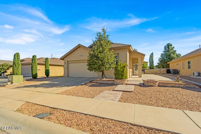 Photo - 3220 Scarlet Point Dr