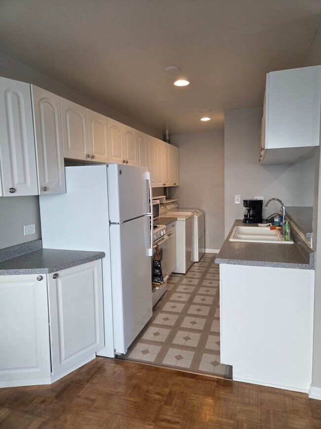 Photo - 1255 Pearl Ave Condo Unit D