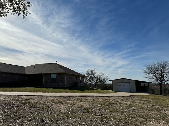 4 Acres + METAL SHOP + Bonus ROOM - 4 Acres + METAL SHOP + Bonus ROOM Casa