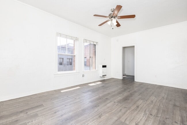 Photo - 357 S Alvarado St Unidad 117