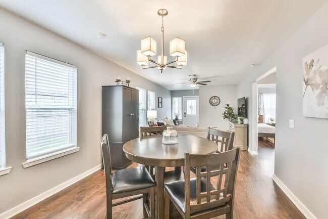 Photo - 1212 Hamblen St