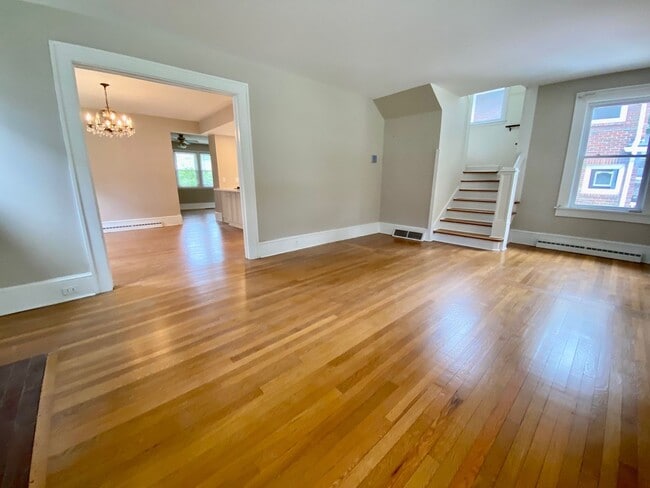 Photo - North Asheville - Renovated 1020's Charmer!