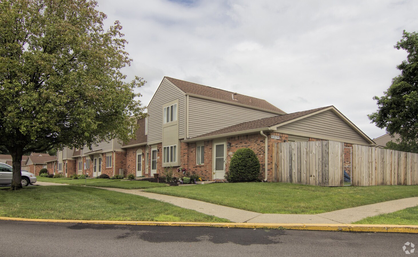 Manchester Village - Manchester Village Apartments