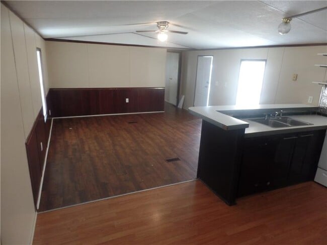 Photo - 161 Cowboy Ln