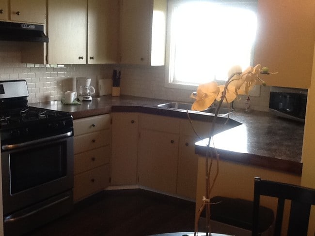 Photo - 1000 10th Ave NW Unit B