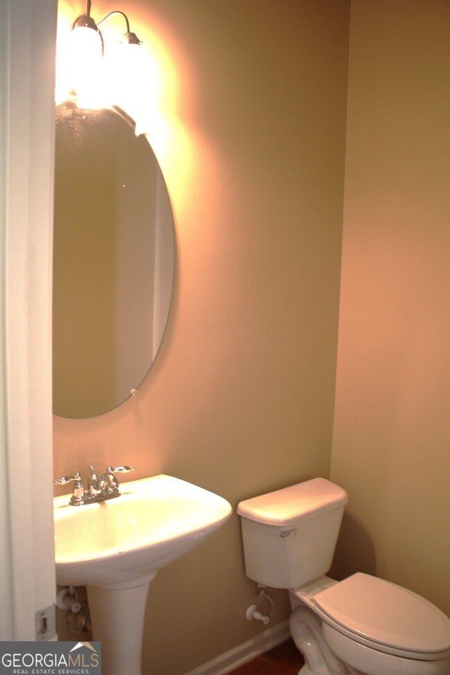 Photo - 3328 Castleberry Village Cir