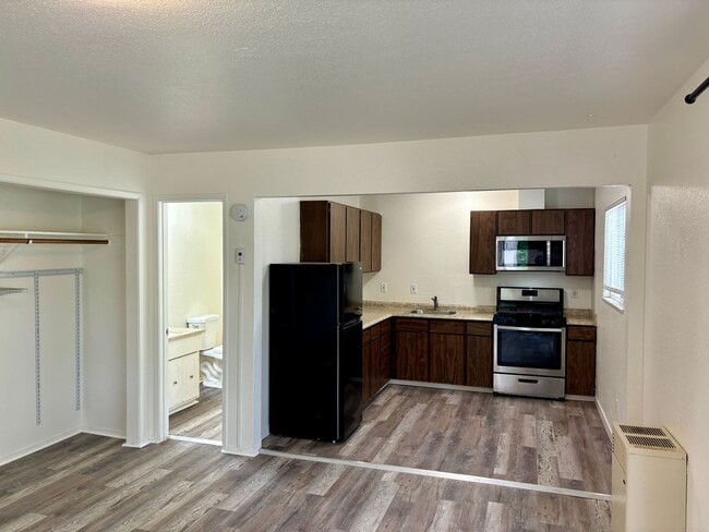 1693/5/7/9 Withers Avenue