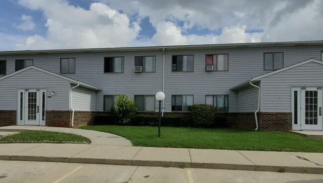 Photo - 307 Oxford Dr