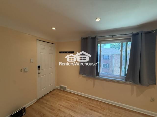 Photo - 1535 Hudson St Unit 3