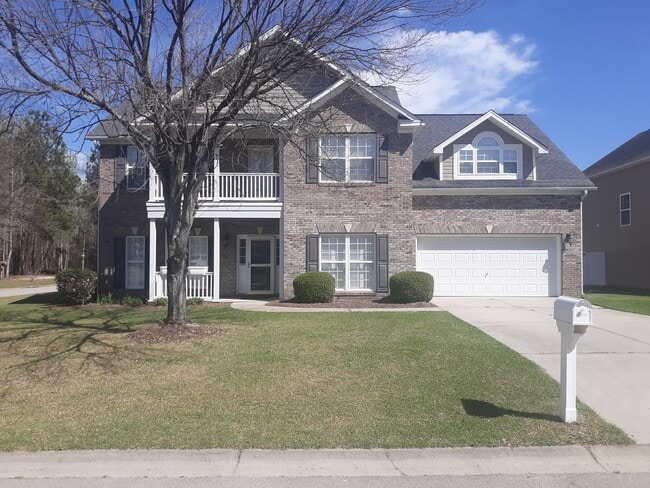 Building Photo - Beautiful and Charming! You Want it and Th... Rental
