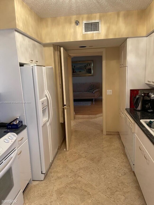 Photo - 2 br, 2 bath Condo - 16445 Collins Ave Apt... Unit Apt 2328