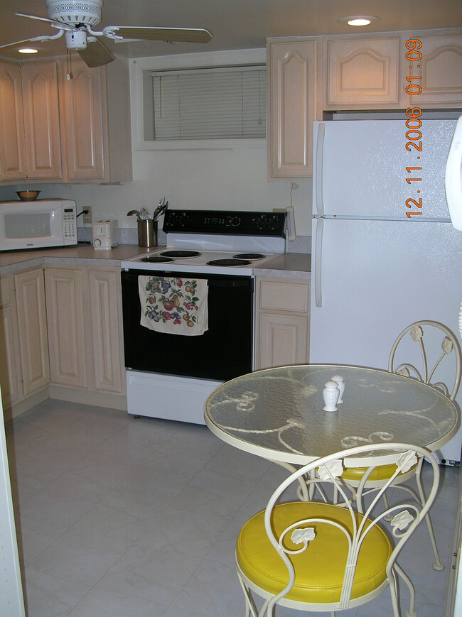 Photo - 5906 Grayson St Apartments