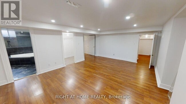 Photo - 31 Northgate Crescent