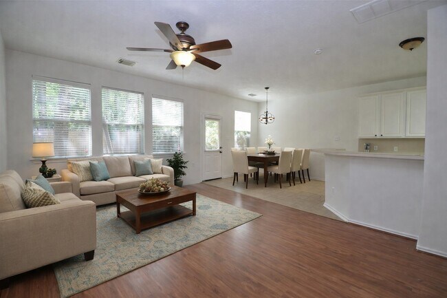 Photo - 226 W Stedhill Loop