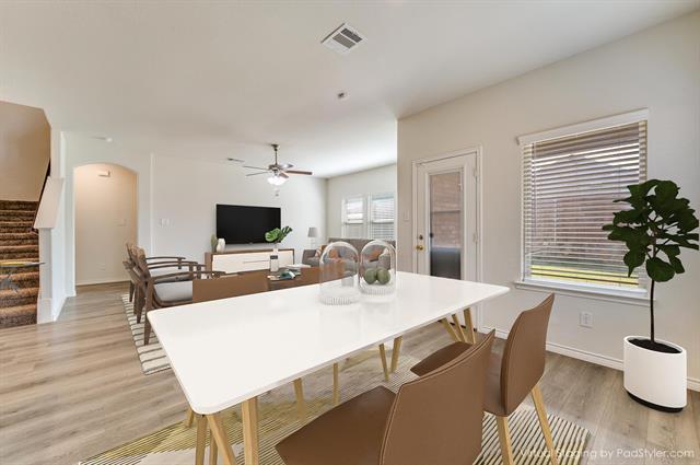 Photo - 1105 Berry St